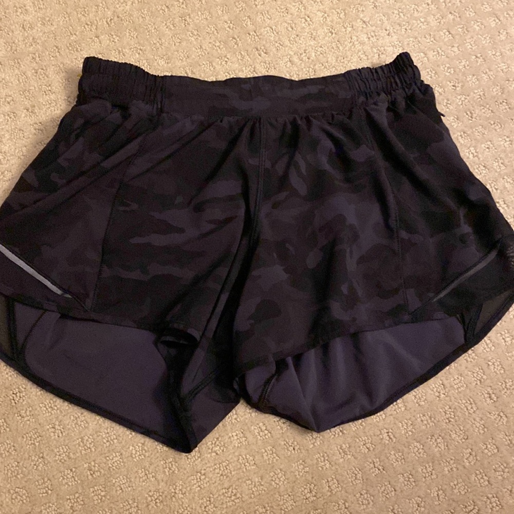 Lululemon size 8 shorts